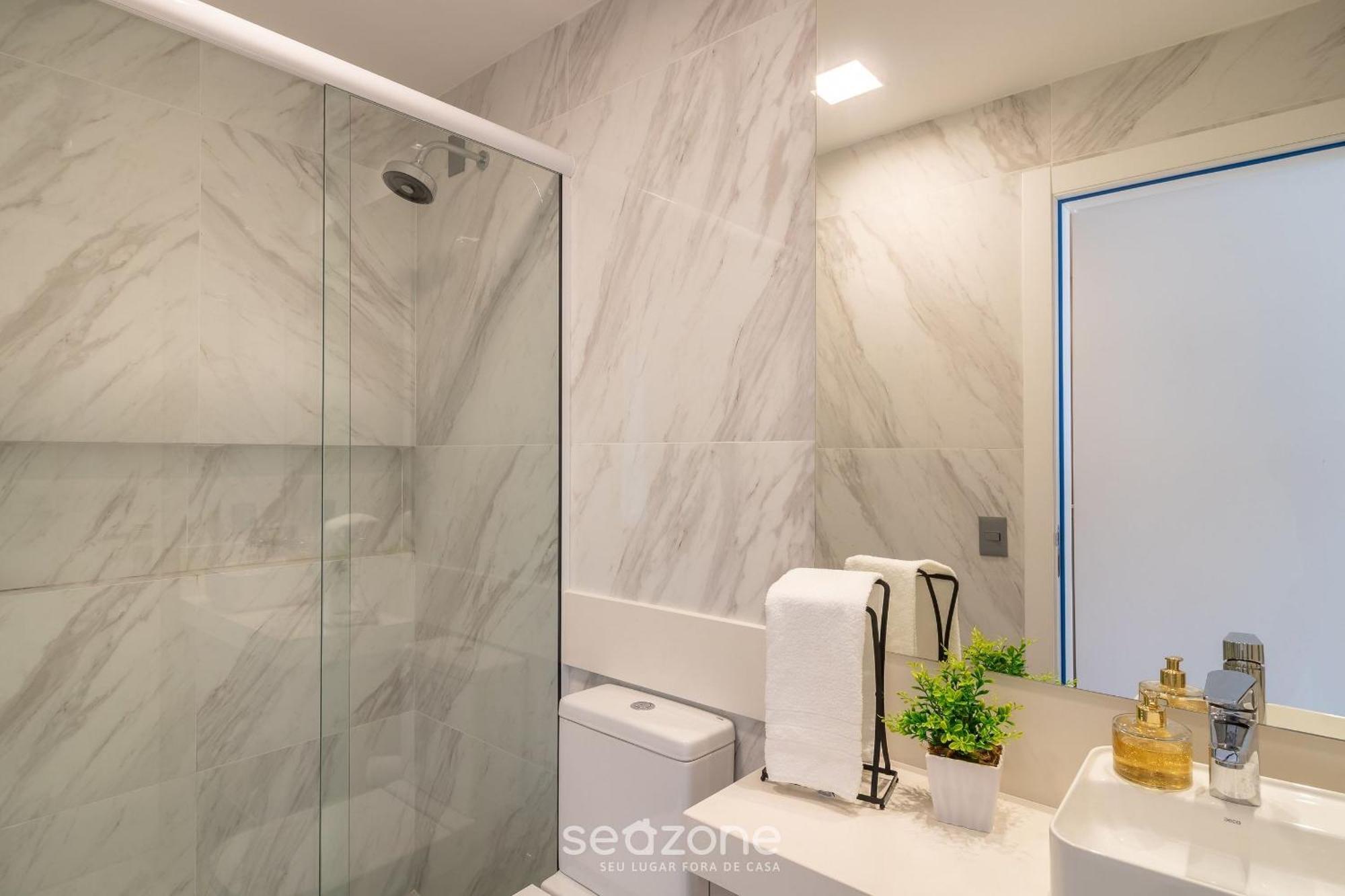 Predio C/ Piscina Ao Lado Balneario Shopping Em Bc - Tso * Balneario Camboriu